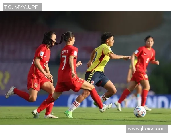 重庆排球队在世界杯预选赛中以81分稳居积分榜首位